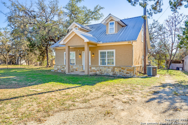 Details for 2059 Rio Ranchero, Pipe Creek, TX 78063