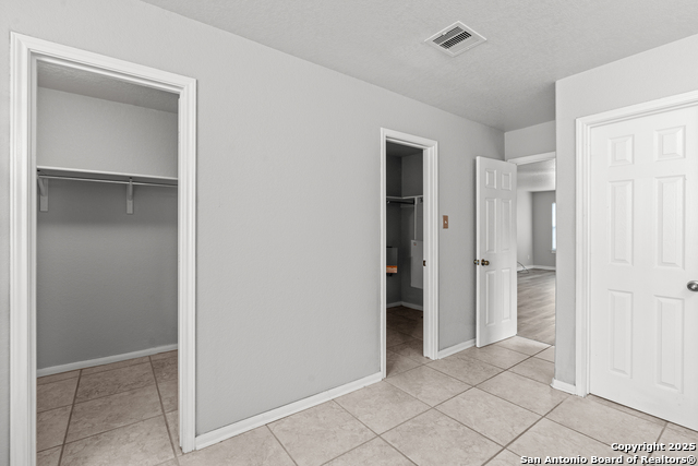 Image 34 of 46 For 21111 Cape Coral