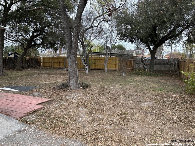 Image 14 of 14 For 109 E Pecos St