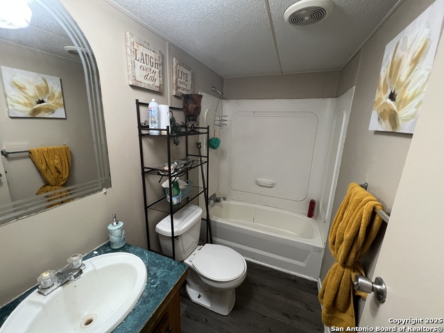 Listing photo id 17 for 312 County Road 1295b