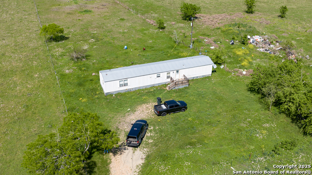 Listing photo id 29 for 312 County Road 1295b