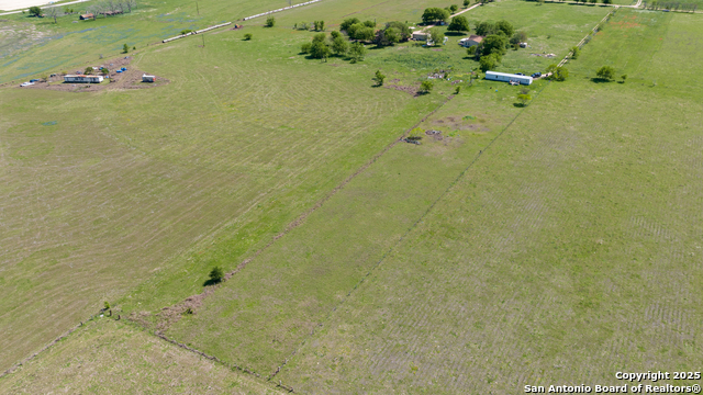Listing photo id 30 for 312 County Road 1295b