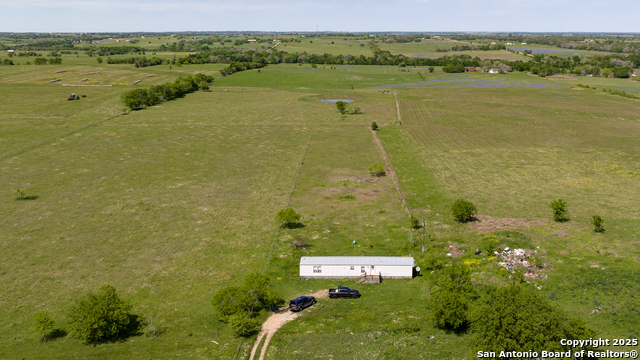 Listing photo id 31 for 312 County Road 1295b