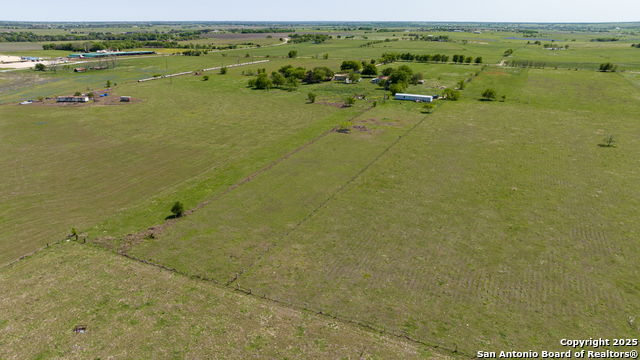 Listing photo id 3 for 312 County Road 1295b