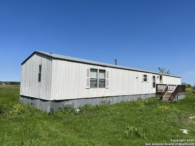 Listing photo id 4 for 312 County Road 1295b