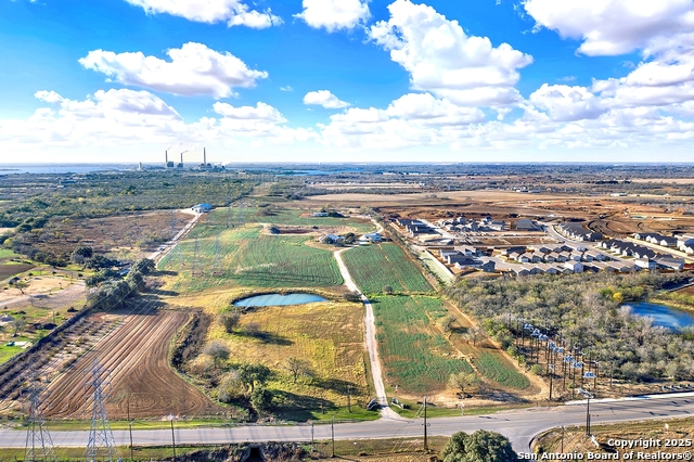 Listing photo id 12 for 8630 New Sulphur Springs Rd.