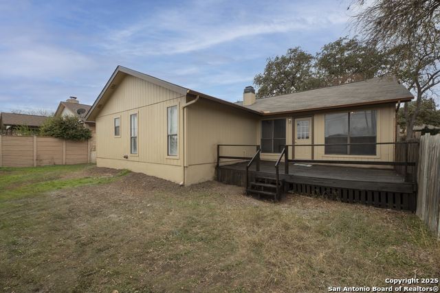 Listing photo id 26 for 13422 Marceline