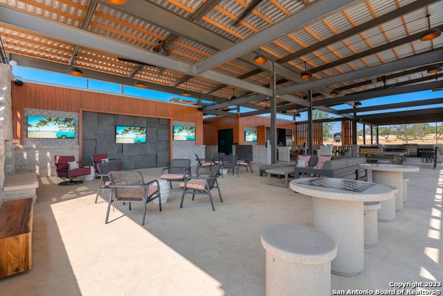 Image 15 of 45 For 5386 #32 Ranch Road 1376