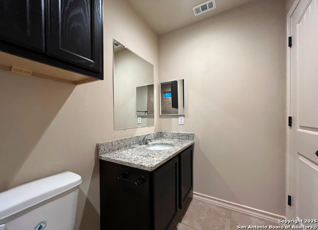 Image 16 of 26 For 7026 Lakeview Dr  102