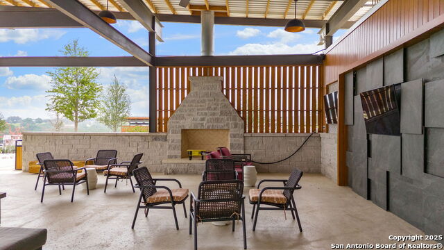 Image 20 of 31 For 5386 Ranch Road 1376 #63