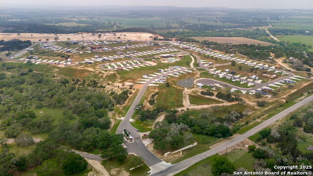 Image 23 of 31 For 5386 Ranch Road 1376 #63