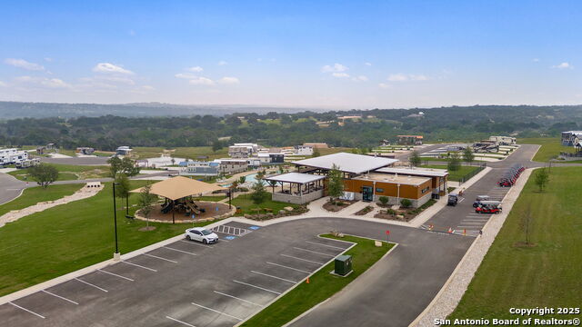 Image 24 of 31 For 5386 Ranch Road 1376 #63