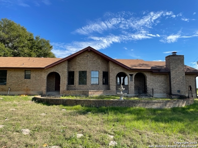 Details for 1277 Cr 128  , Floresville, TX 78114