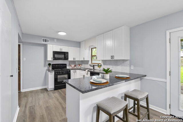 Image 13 of 36 For 11119 Auldine Dr