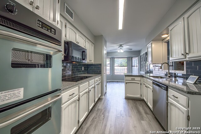 Image 13 of 40 For 13707 Scarsdale St