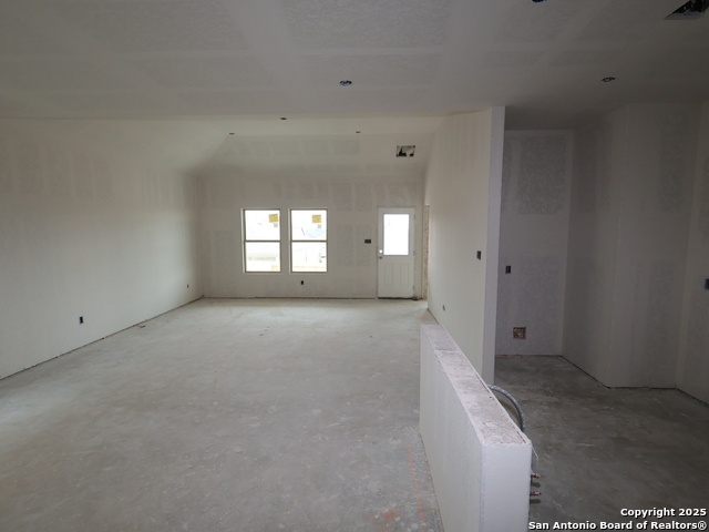 Image 6 of 27 For 15474 Jake Crossing