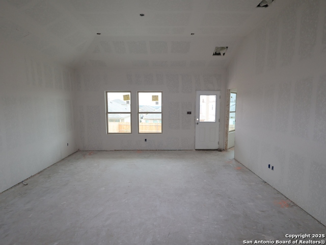 Image 8 of 27 For 15474 Jake Crossing