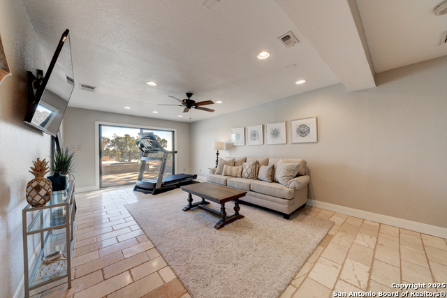 Listing photo id 26 for 7740 Rocking Horse Ln