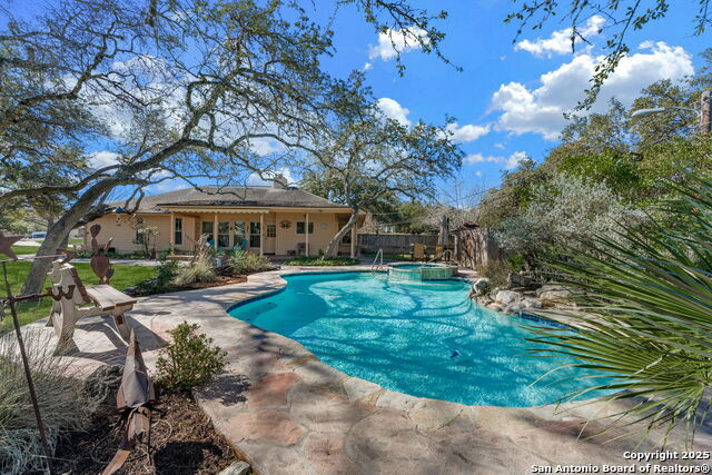 Listing photo id 17 for 9603 Boerne Spg