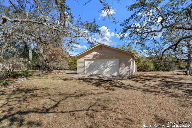 Listing photo id 23 for 9603 Boerne Spg