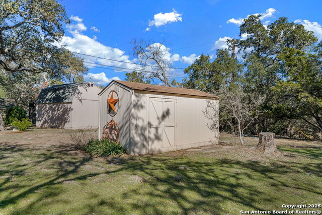 Listing photo id 24 for 9603 Boerne Spg