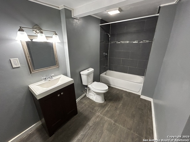 Image 11 of 11 For 311 Bristol Avenue  307b