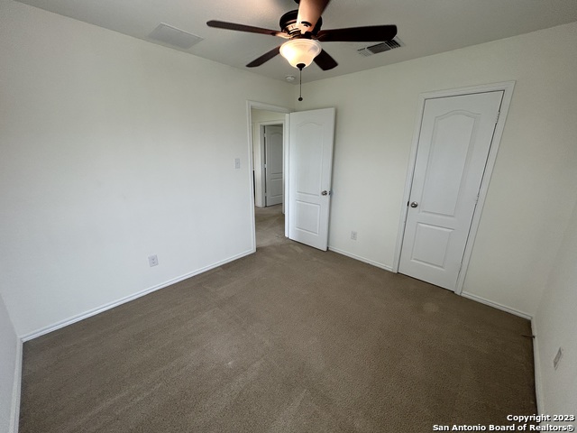 Listing photo id 16 for 8427 Brazos Point