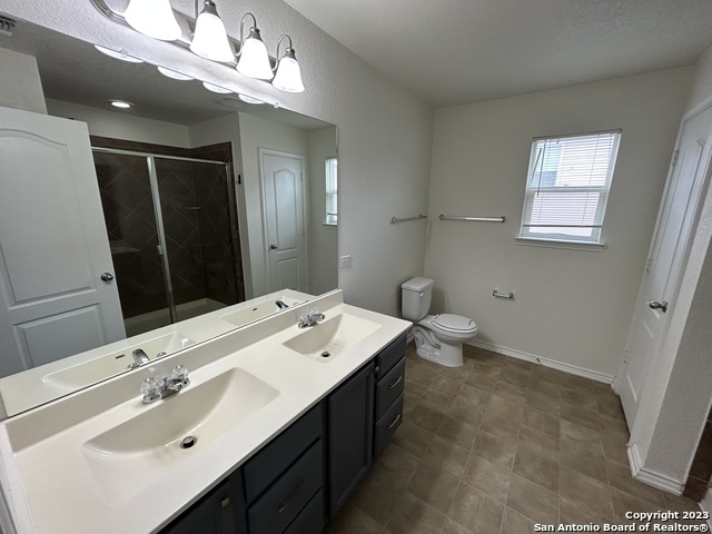 Listing photo id 24 for 8427 Brazos Point