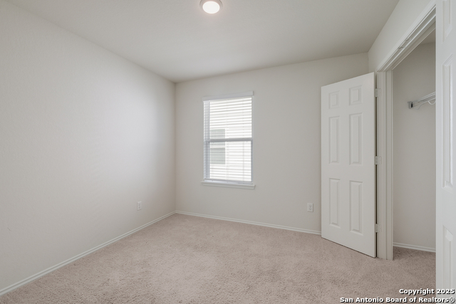 Image 18 of 26 For 6014 Bluestem Way