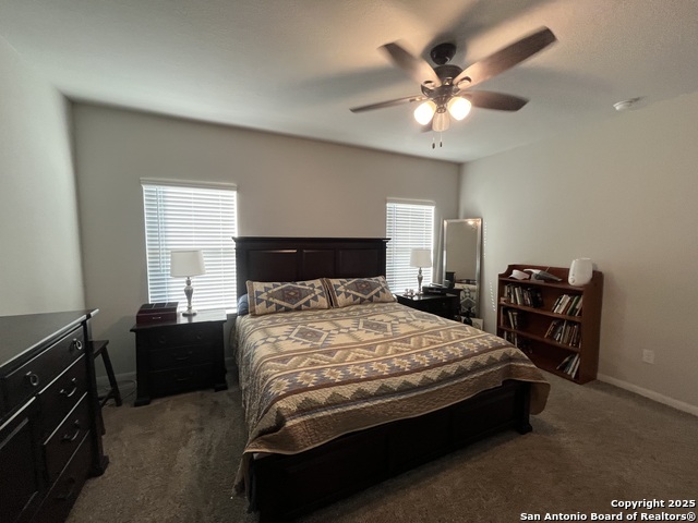 Listing photo id 3 for 4823 Cambridge Park