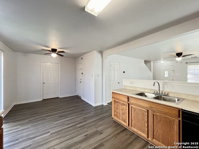 Image 12 of 34 For 12415 Tallow Cir