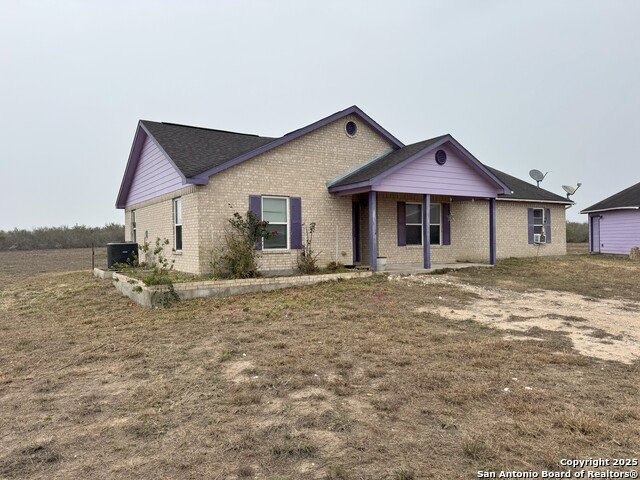 Listing photo id 1 for 274 Polzin Ranch Rd