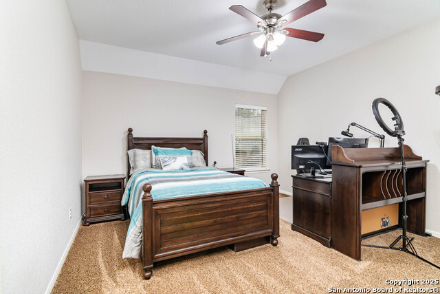 Listing photo id 25 for 1534 Pimpernel