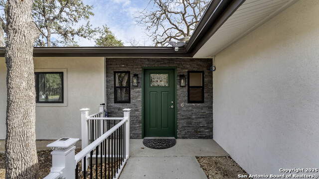 Listing photo id 3 for 8810 Tonkawa Trl