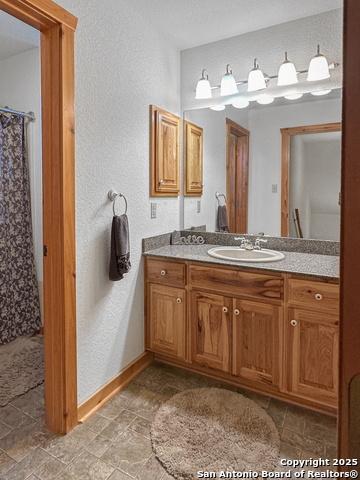 Listing photo id 12 for 565 Red Bluff Ranch Road
