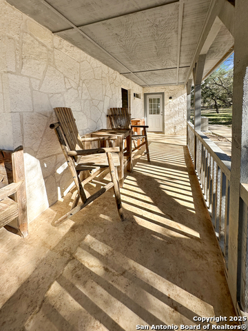 Listing photo id 14 for 565 Red Bluff Ranch Road