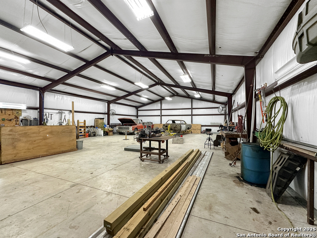 Listing photo id 17 for 565 Red Bluff Ranch Road