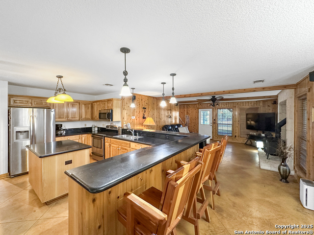 Listing photo id 3 for 565 Red Bluff Ranch Road