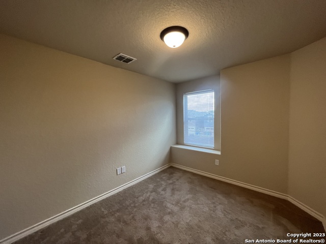 Listing photo id 27 for 6418 Luglio Ln