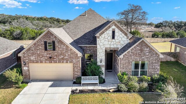 Details for 215 Parkview Ter, Boerne, TX 78006