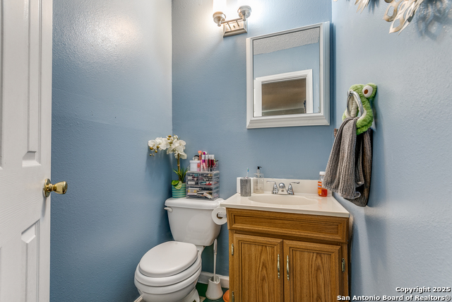 Listing photo id 26 for 4122 Tamarak Dr