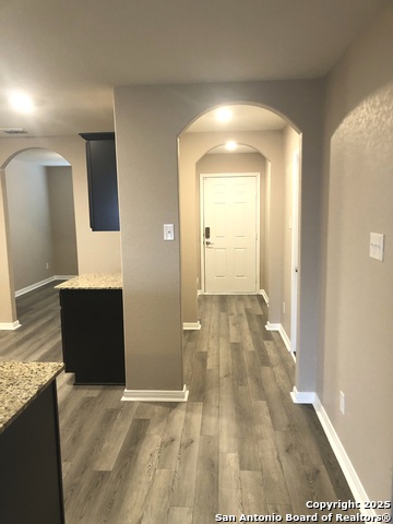 Image 7 of 12 For 6515 Fledgely Way E