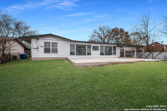 Listing photo id 24 for 5118 Ferrington