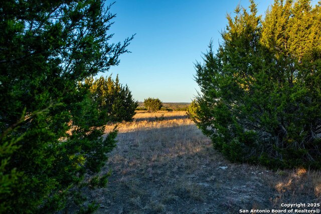 Image 19 of 39 For 000 Winecup Dr.