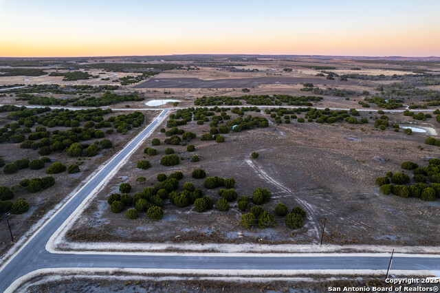 Image 31 of 39 For 000 Winecup Dr.