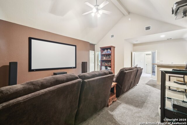 Listing photo id 21 for 518 Ruidosa Downs