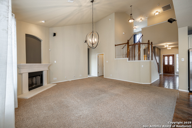 Listing photo id 10 for 309 Mystic Way