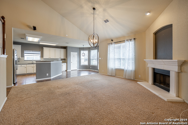 Listing photo id 12 for 309 Mystic Way