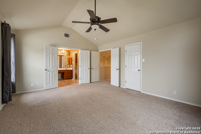 Listing photo id 21 for 309 Mystic Way