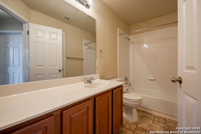 Listing photo id 32 for 309 Mystic Way